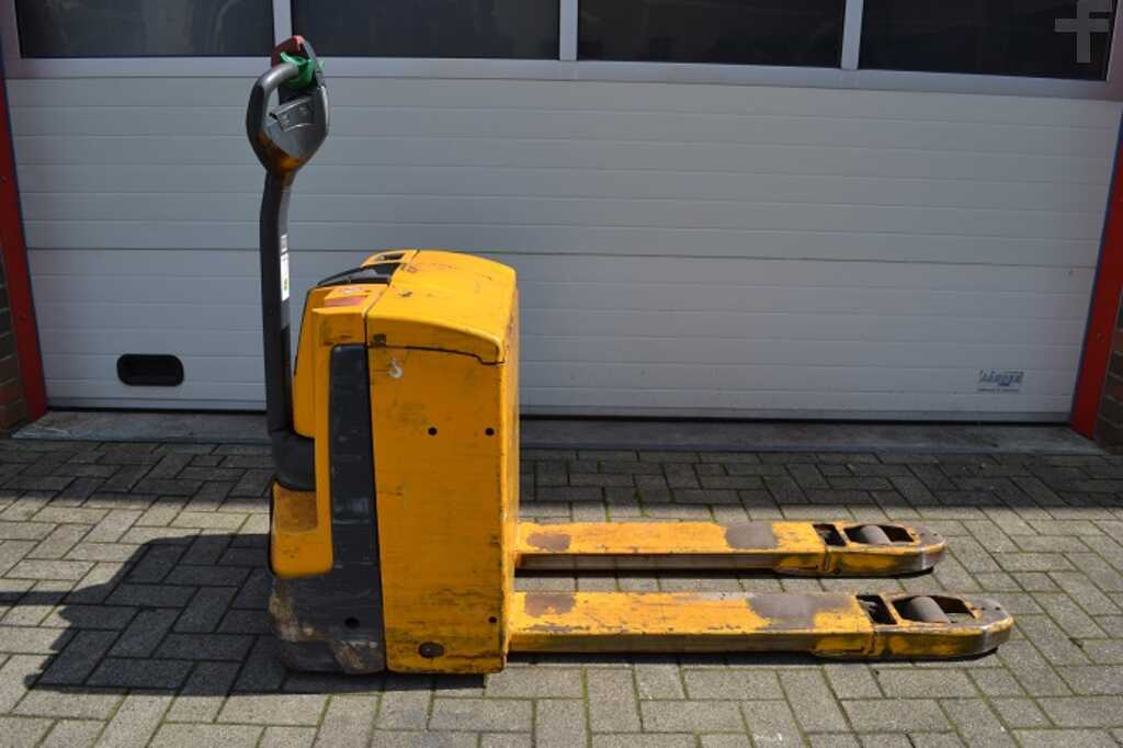 10352_4979436-4.jpg?v=1761539136