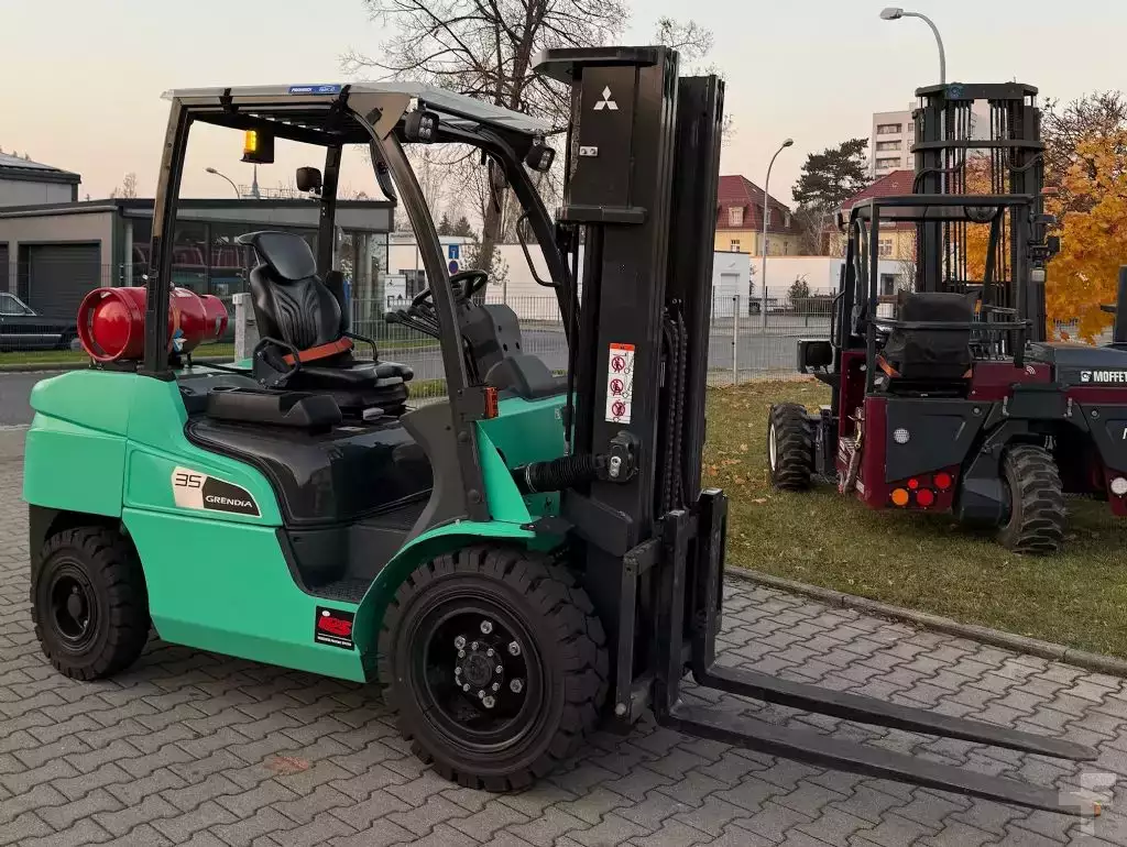 126_010996-1.jpg?v=1762806841