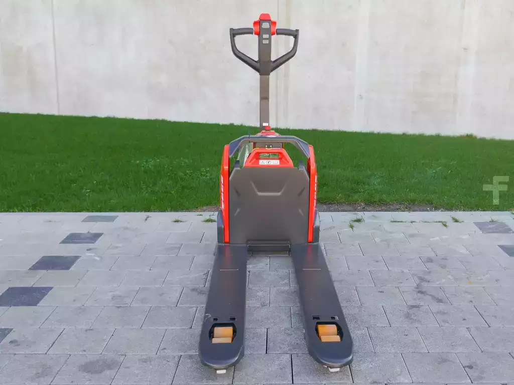 214_5396-1.jpg?v=1761539136