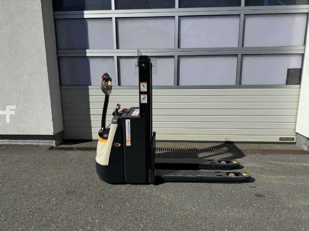 380_4415-1.jpg?v=1761539136