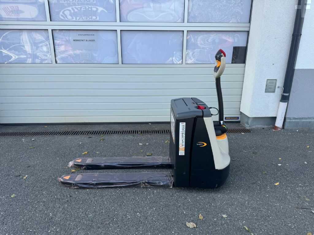 380_4434-1.jpg?v=1761853141