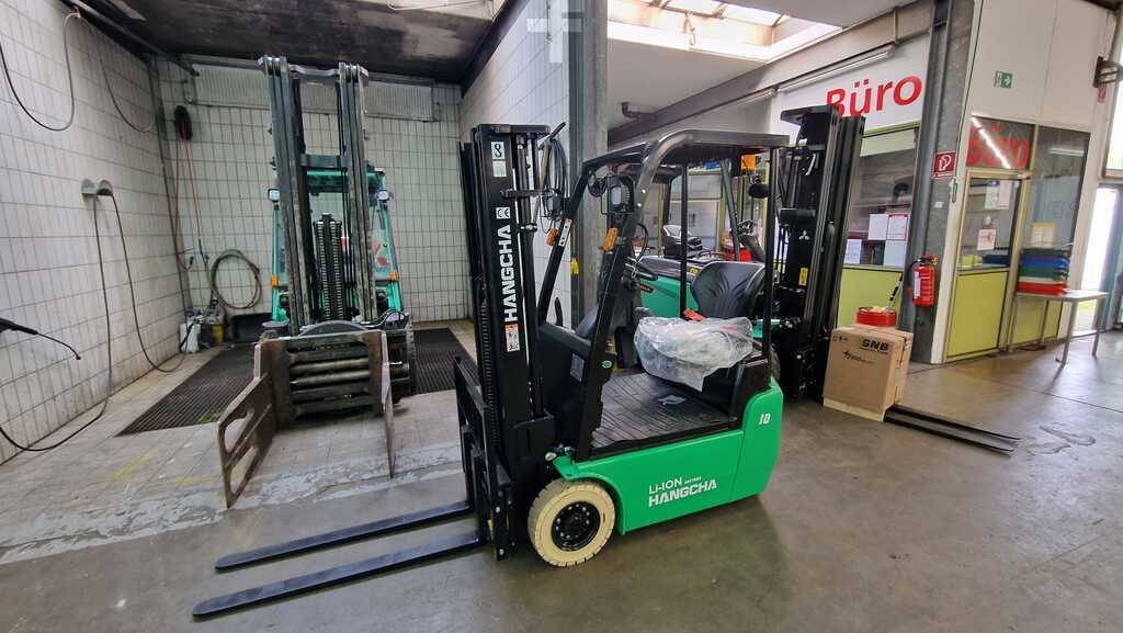 397_44BC00343-1.jpg?v=1761539136