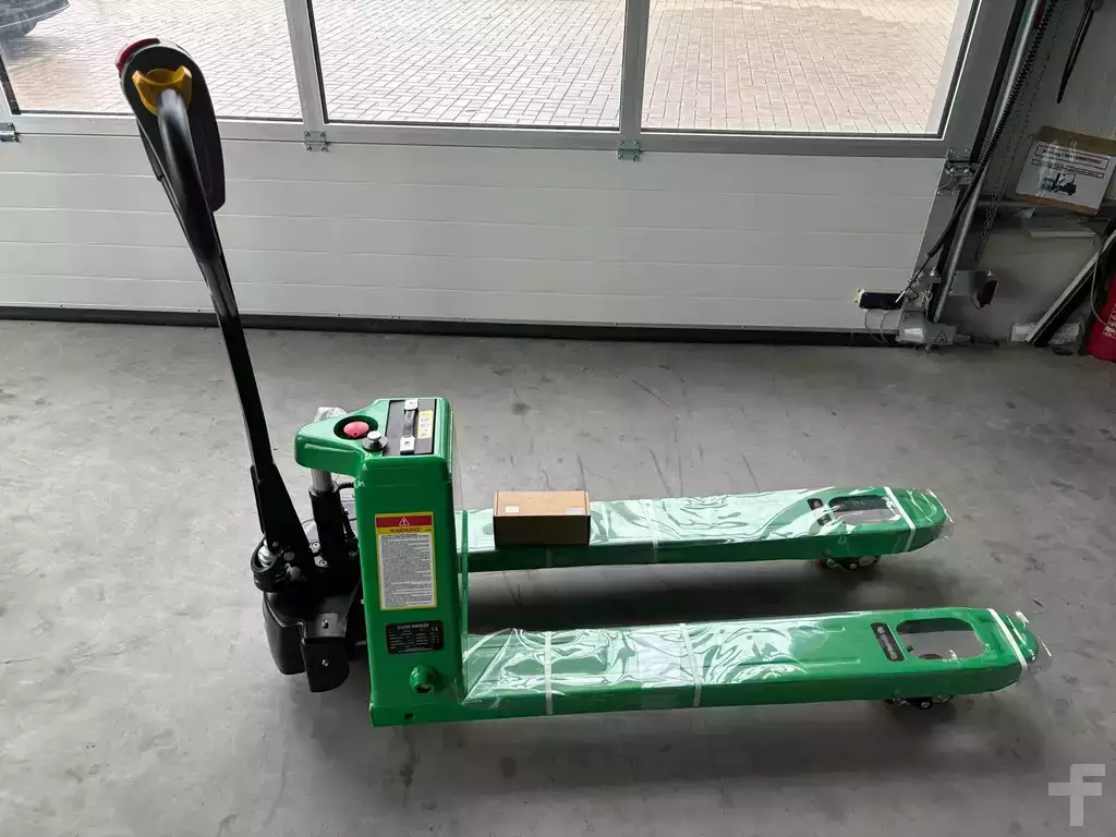 55808_568-571-1.jpg?v=1761539136