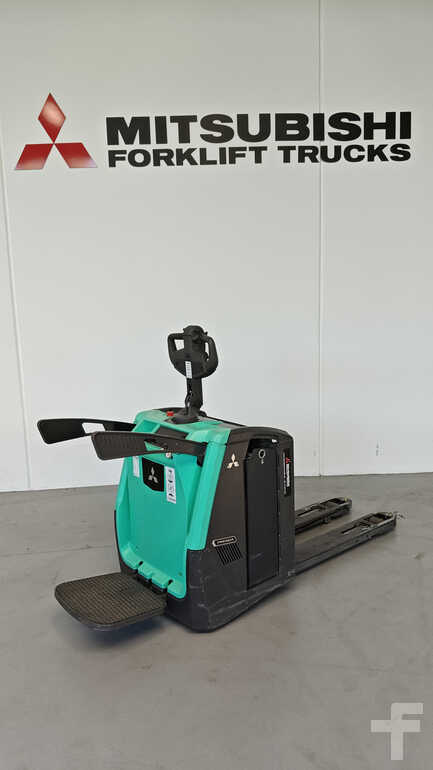 55895_52038-5.jpg?v=1761539136