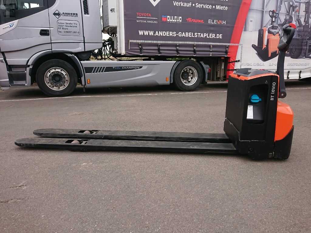 60_8238-1.jpg?v=1761539136