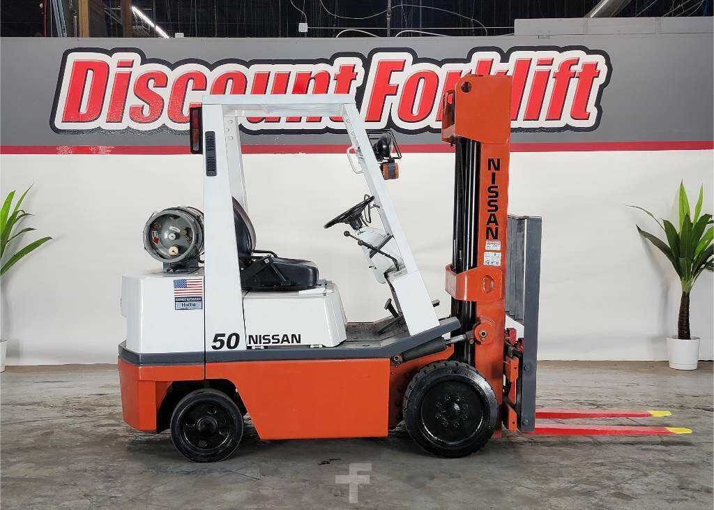 63435_7229-Hattie-1.jpg?v=1762877016