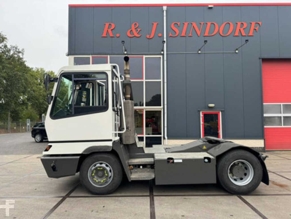 64603_886252676-1.jpg?v=1761539136