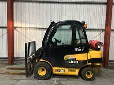 Four-way reachtrucks JCB TLT30G