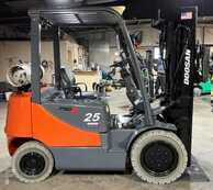 Propane Forklifts Doosan G25E-5