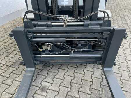 Still R70-40