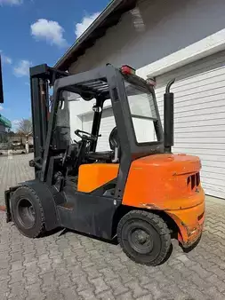 Dieselový VZV 2010  Doosan D30G (3)