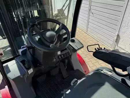 Dízel targoncák 2010  Mitsubishi FD30N (4)