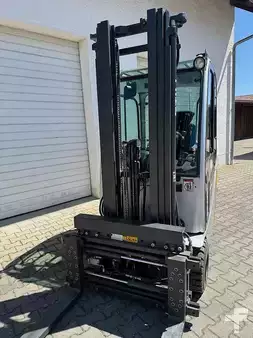Elektro 4 Rad 2012  Still RX20-20 P (2)