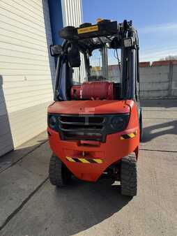 LPG heftrucks 2009  Linde H30T (4)