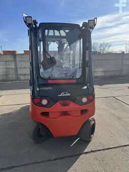 Elektromos 4 kerekű 2013  Linde E25L-01 (4)