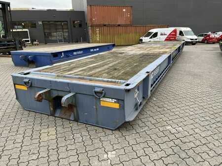 pótkocsi 2011  [div]  40' rolltrailer 100T (1)