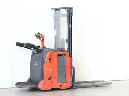 Apilador eléctrico 2008  Linde L12AP/133 (3)