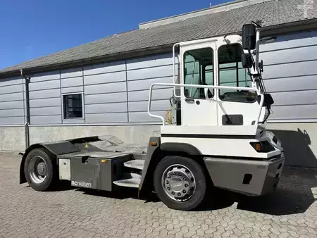Wózek terminalowy 2015  Terberg YT182 4x2 (5)
