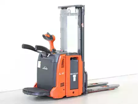 Stacker pedestre 2015  Linde L12LAP/133 (3)