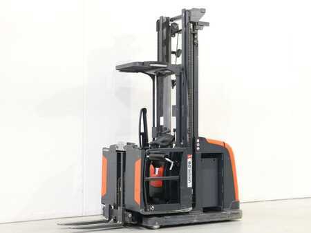 Függőleges komissiózó 2015  Linde V-48/5213 (2)