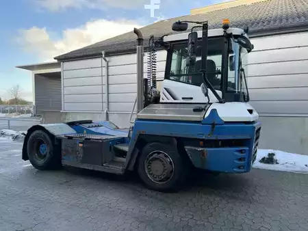 Terminál traktor 2017  Terberg RT223 4x4 (5)