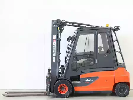 Carrelli elettrici 4 ruote 2017  Linde E35L/387 (1)