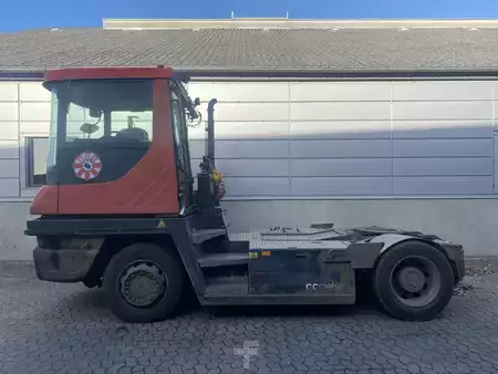 Terminál traktor 2011  Terberg RT223 4x4 (1)