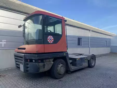 Terminál traktor 2011  Terberg RT223 4x4 (2)