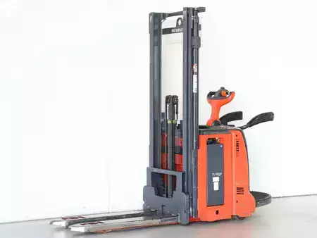 Hochhubwagen 2017  Linde D12AP/133 (2)
