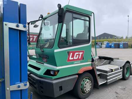 Terminal tractors 2017  Terberg YT222 4x2 (1)