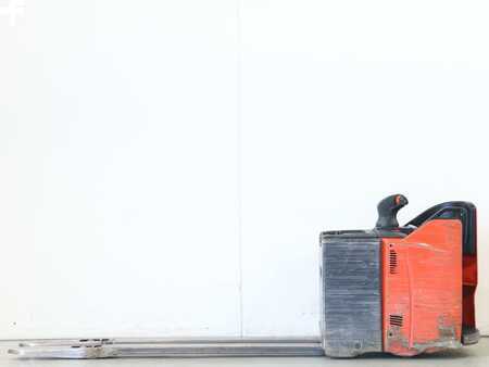 Porta-paletes elétrico 2017  Linde T20SP/131-07 (1)