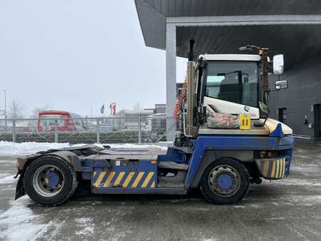 Terminálový traktor 2018  Terberg RT223 4x4 (4)