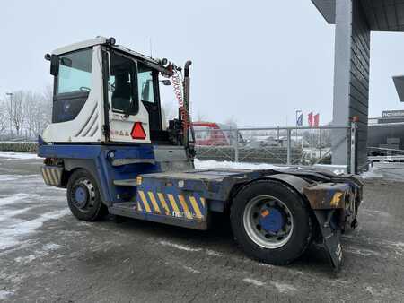 Terminálový traktor 2018  Terberg RT223 4x4 (6)