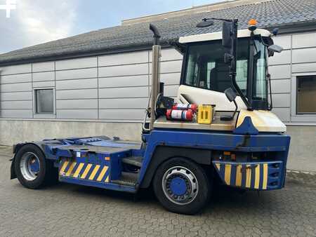 Terminálový traktor - Terberg RT223 4x4 (5)