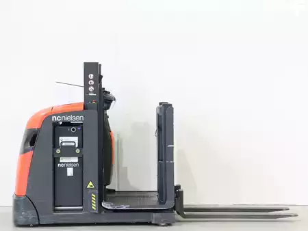 Commissionatori verticali 2017  Linde V10/5212 (1)