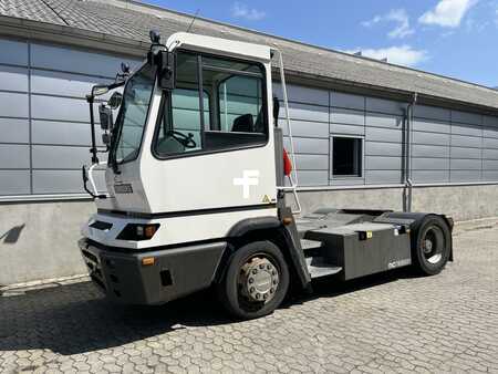 Tracteurs à bagages - Terberg YT222 4X2 (2)