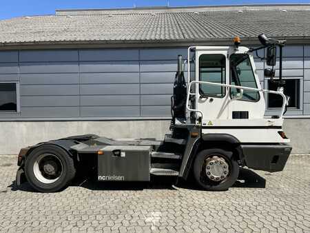 Tracteurs à bagages - Terberg YT222 4X2 (4)