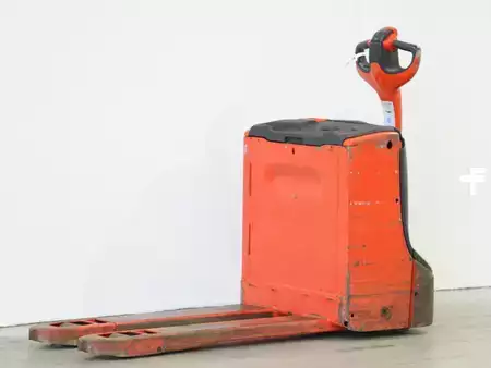 Porta-paletes elétrico 2018  Linde T16/1152 (2)
