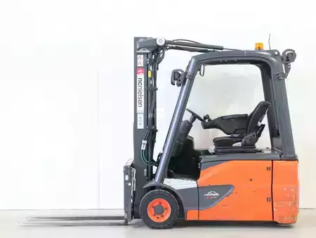 Elektromos 3 kerekű 2019  Linde E16/386-02 EVO (1)