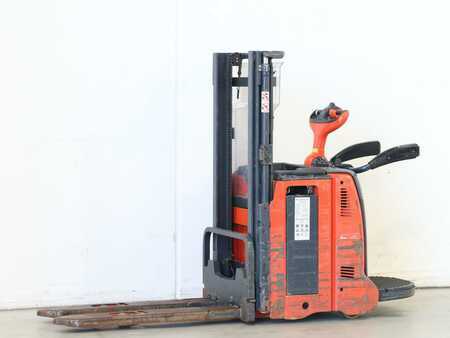 Hochhubwagen 2012  Linde L12AP/133 (2)