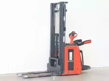 Stoccatori 2017  Linde L14AP/1173 (2)