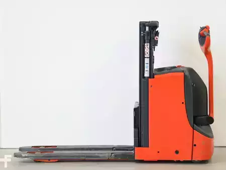 Pallet Stackers 2020  Linde D08/1160 (1)