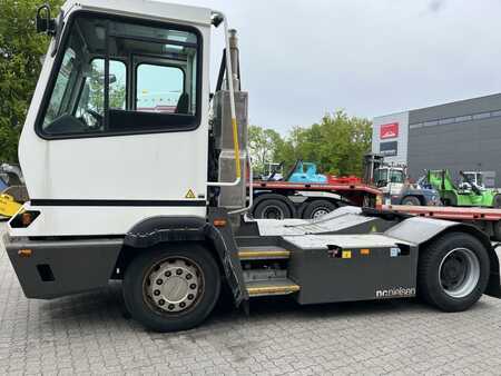 Terminal tractor 2020  Terberg YT222 4x2 (2)