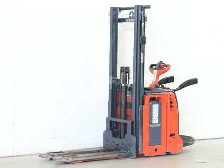 Stoccatori 2020  Linde D12AP/133-01 (2)
