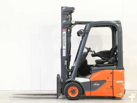 Elektryczne 3-kołowe 2020  Linde E12/386-02 EVO (1)