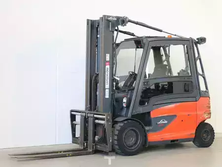 Electric - 4 wheels 2020  Linde E50HL/388 (2)
