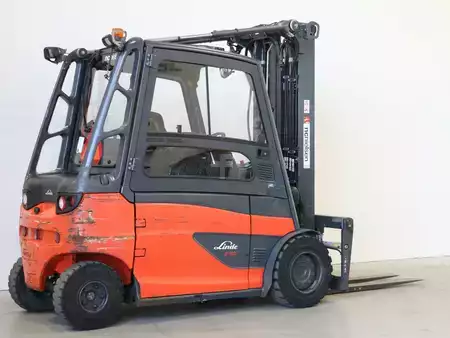 Electric - 4 wheels 2020  Linde E50HL/388 (3)
