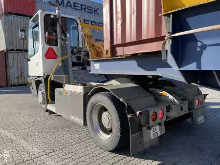 Terminál traktor 2021  Terberg YT223 4x2 (4)