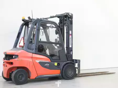 Chariots élévateurs diesel 2020  Linde H35D/1202-01 (3)