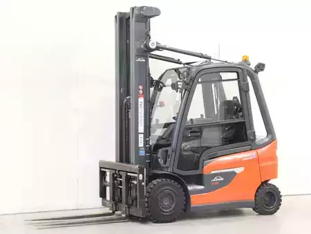 Elektro 4 Rad 2022  Linde E25/1252-01 (2)